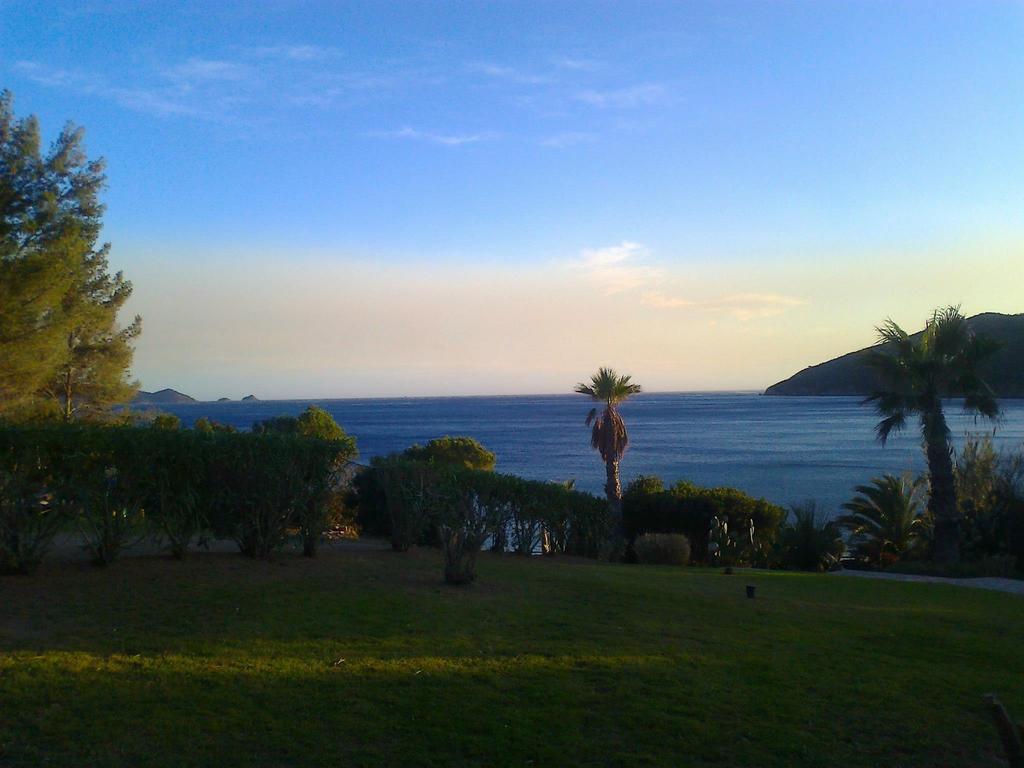 Casa Del Golfo Aparthotel Lacona Luaran gambar
