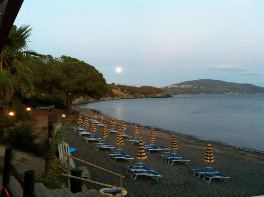 Casa Del Golfo Aparthotel Lacona Luaran gambar